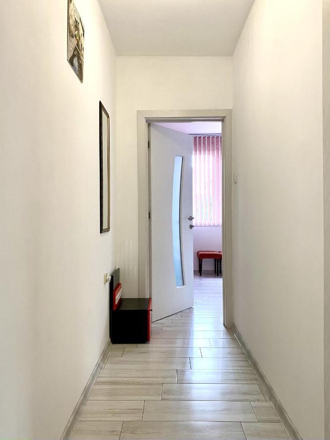 Sea Garden One Bed Apartment Бургас Экстерьер фото