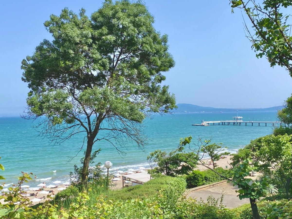 Sea Garden One Bed Apartment Бургас Экстерьер фото
